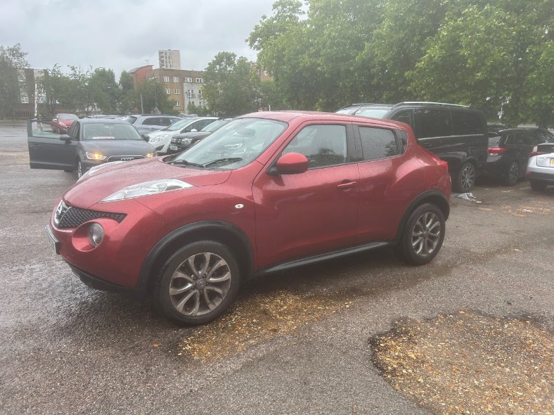 NISSAN JUKE 1.6 TEKNA SUV 5DR PETROL CVT EURO 5 117 PS 9 TOTAL...